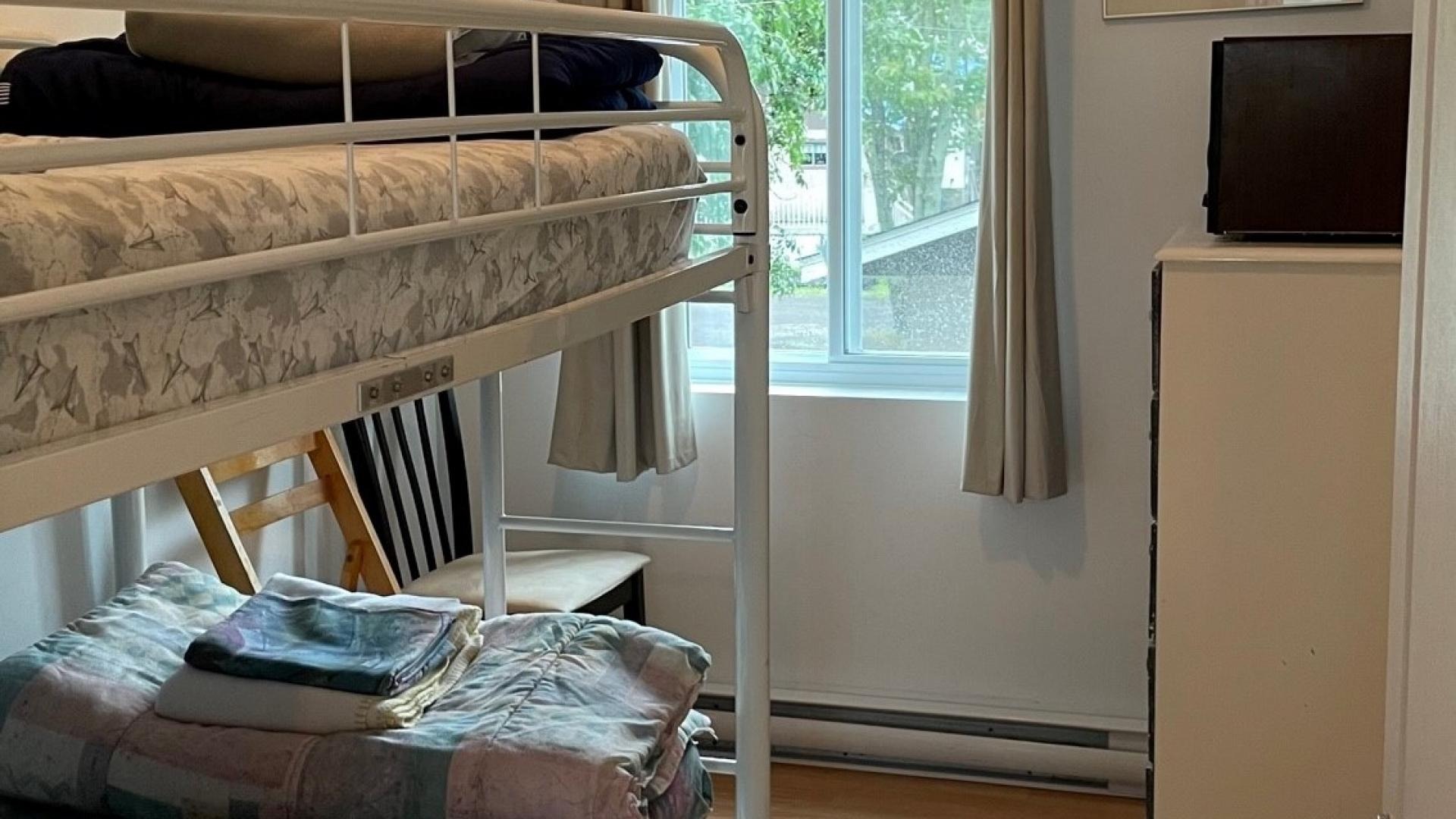 imgi_10_chambre-3---morillon